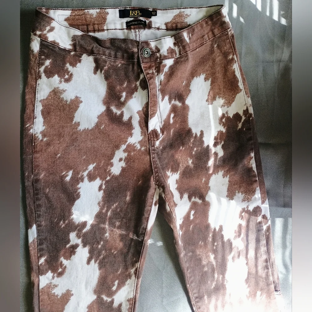 L&B Brown and White Cow Print Flare Jeans - Picture 3 of 8